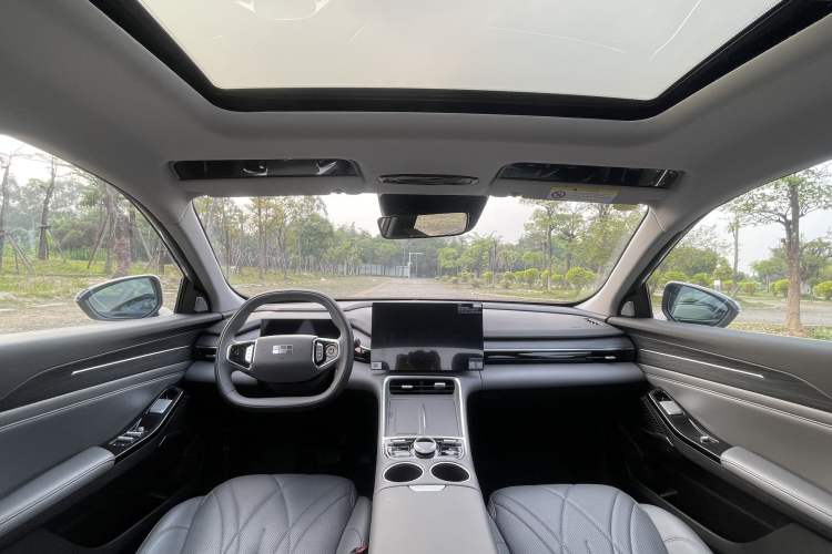 Used Geely Galaxy L6 2025 EM-i 140km Starship Edition Exterior 5