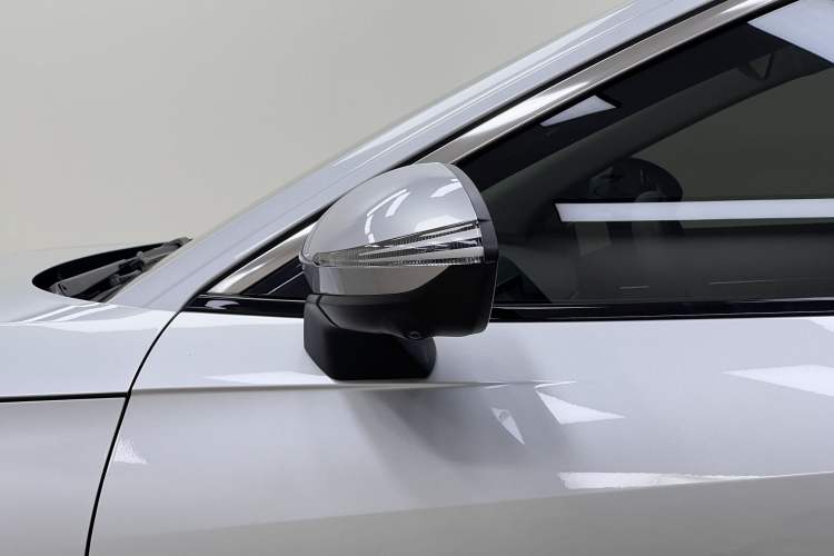 Used Geely Galaxy L6 2025 EM-i 140km Starship Edition Exterior 6
