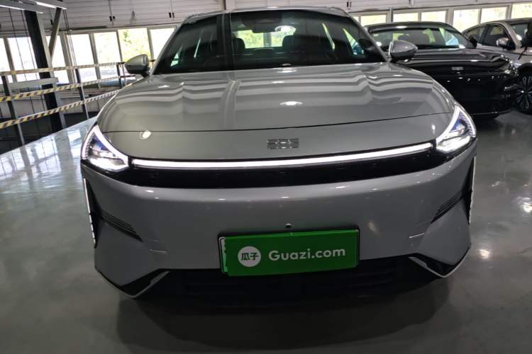 Used Geely Galaxy L6 2025 EM-i 140km Explorer+ Edition Front