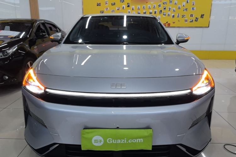 Used Geely Galaxy L6 2025 EM-i 140km Long-Range Version Front