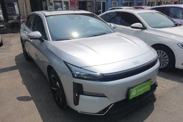 Used Geely Galaxy L6 2025 EM-i 140km Starship Edition Front Right 45 Deg