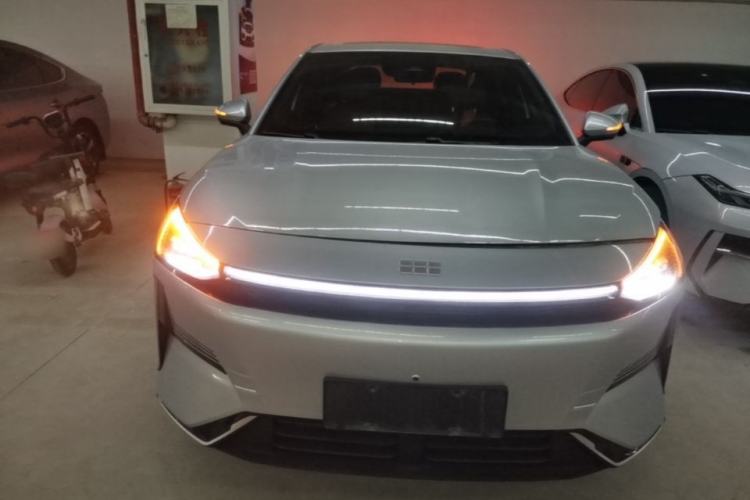 Used Geely Galaxy L6 2025 EM-i 140km Starship Edition Front