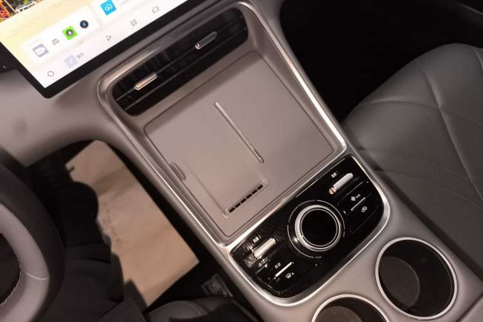 Used Geely Galaxy L6 2025 EM-i 140km Starship Edition Gear Lever