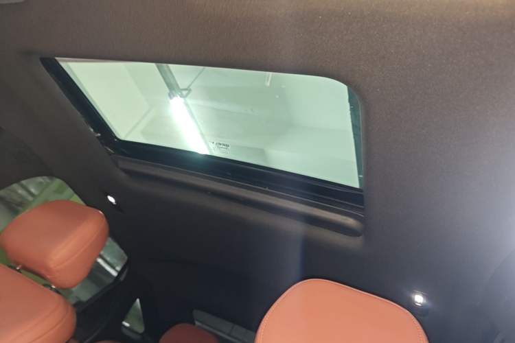 Used Geely Galaxy L6 2025 EM-i 140km Explorer+ Edition Headliner