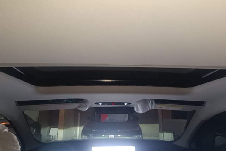 Used Geely Galaxy L6 2025 EM-i 140km Explorer+ Edition Headliner