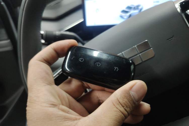 Used Geely Galaxy L6 2025 EM-i 140km Starship Edition Interior 1