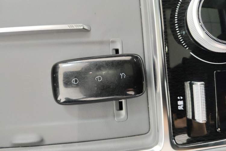 Used Geely Galaxy L6 2025 EM-i 140km Starship Edition Interior 1