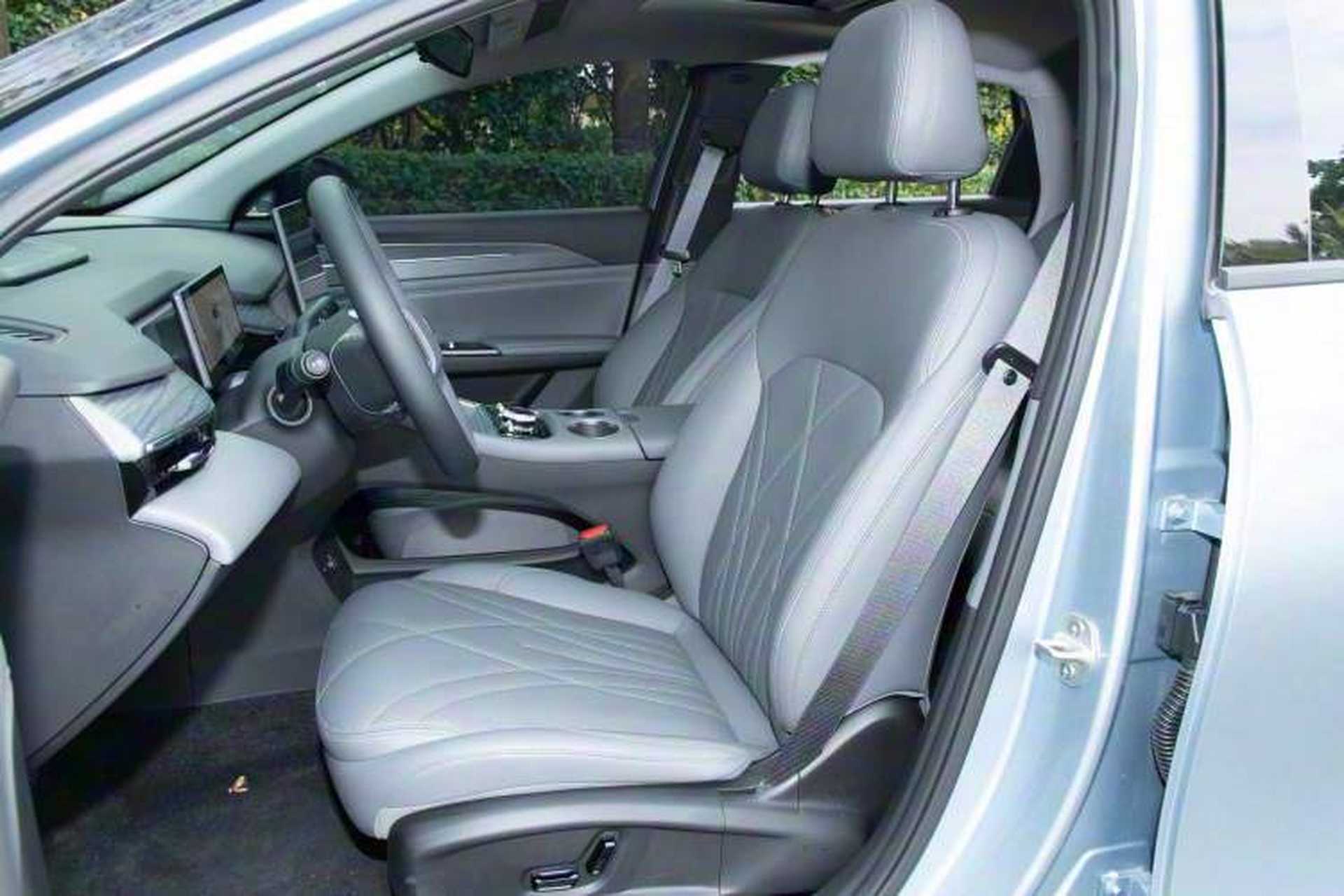 Used Geely Galaxy L6 2025 EM-i 140km Explorer+ Edition Interior 3