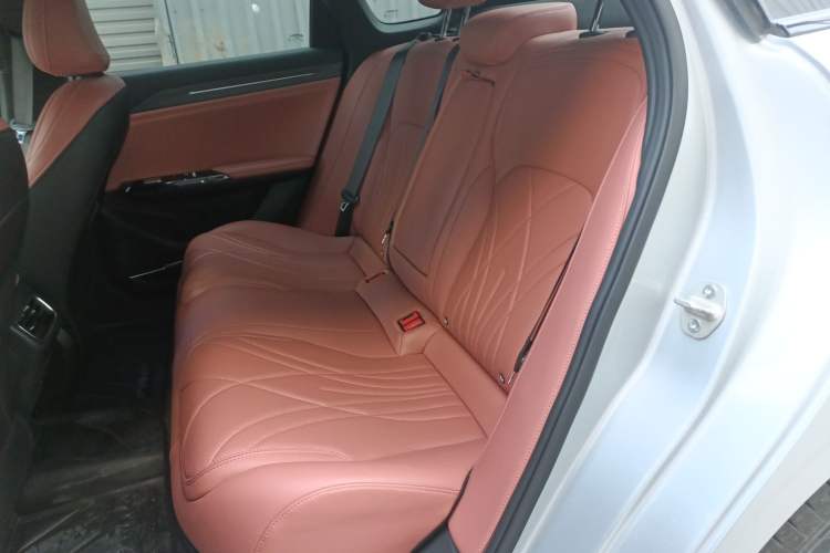 Used Geely Galaxy L6 2025 EM-i 140km Starship Edition Interior 4