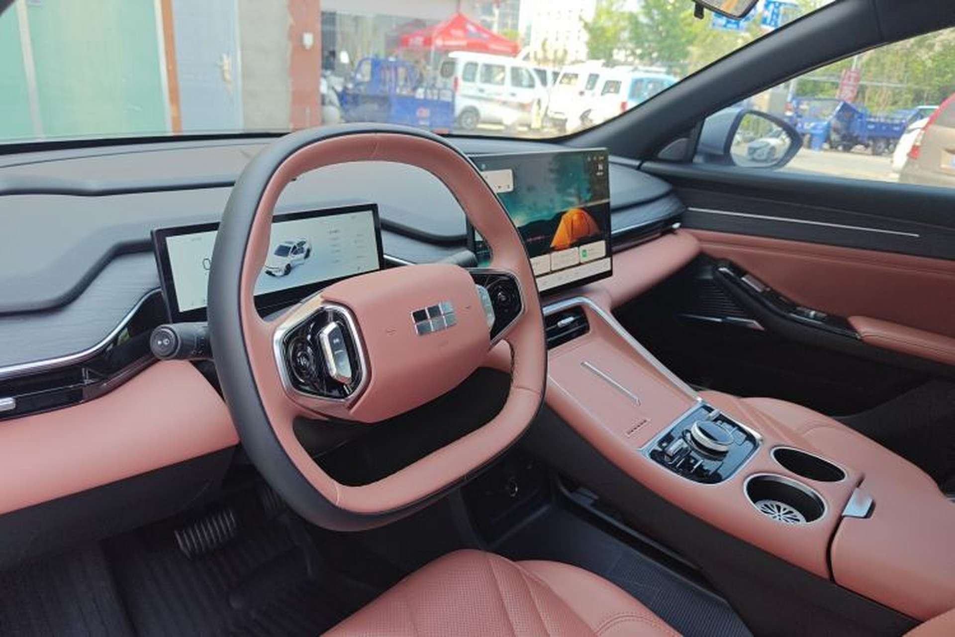 Used Geely Galaxy L6 2025 EM-i 140km Starship Edition Interior 6