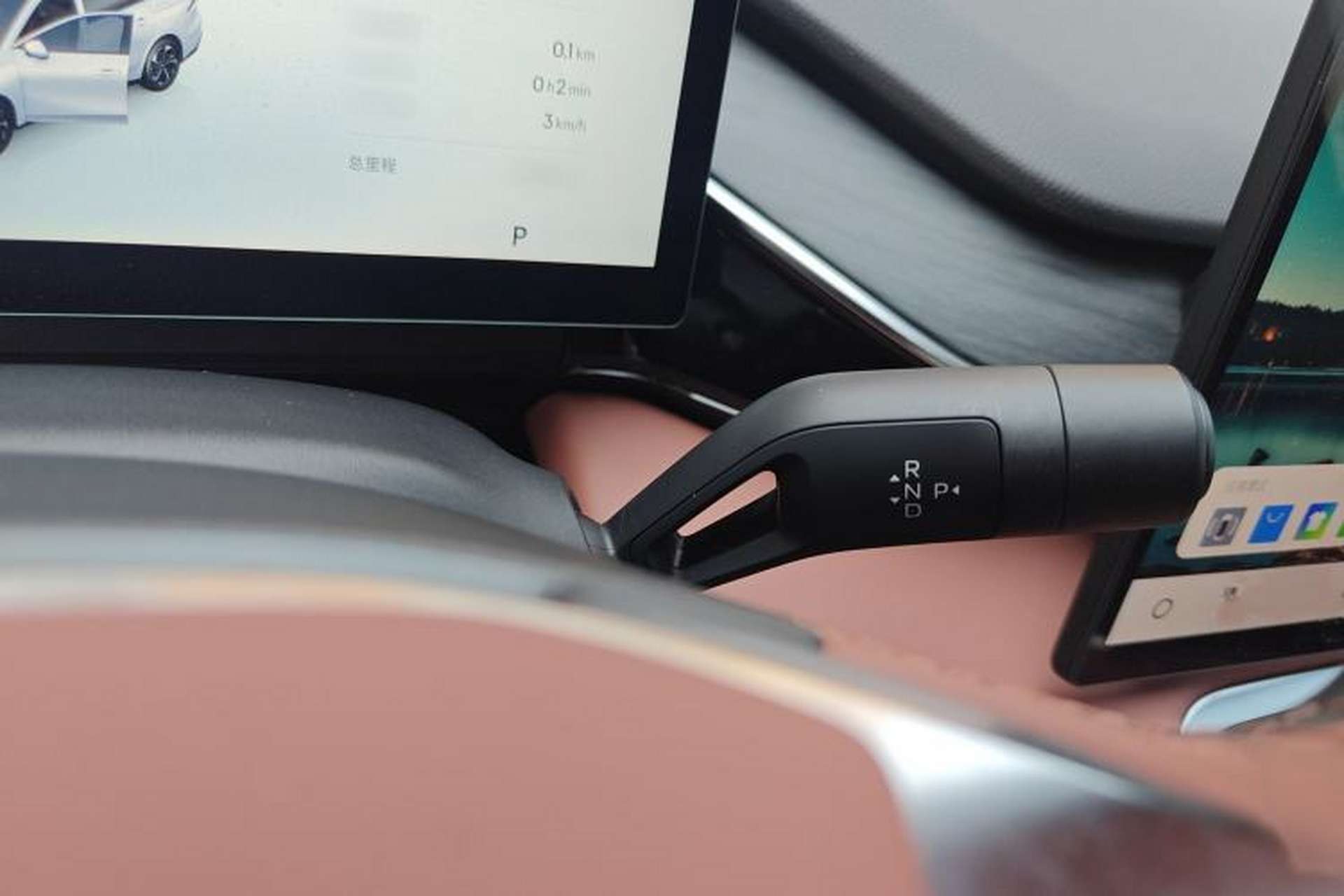 Used Geely Galaxy L6 2025 EM-i 140km Starship Edition Interior 8