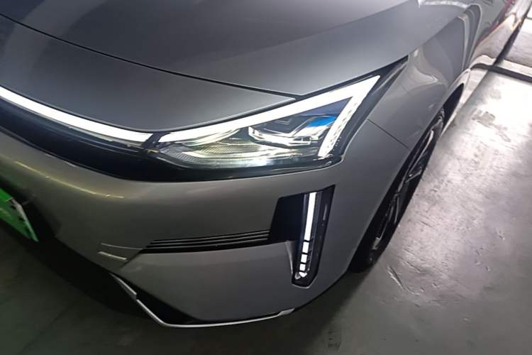 Used Geely Galaxy L6 2025 EM-i 140km Starship Edition Left Front Headlight