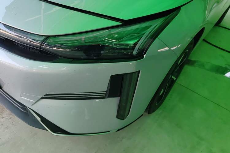 Used Geely Galaxy L6 2025 EM-i 140km Starship Edition Left Front Headlight