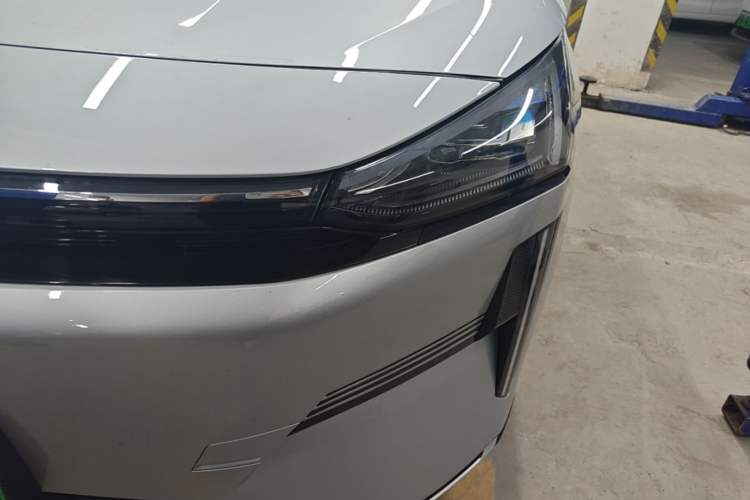 Used Geely Galaxy L6 2025 EM-i 60km Launch Edition Left Front Headlight