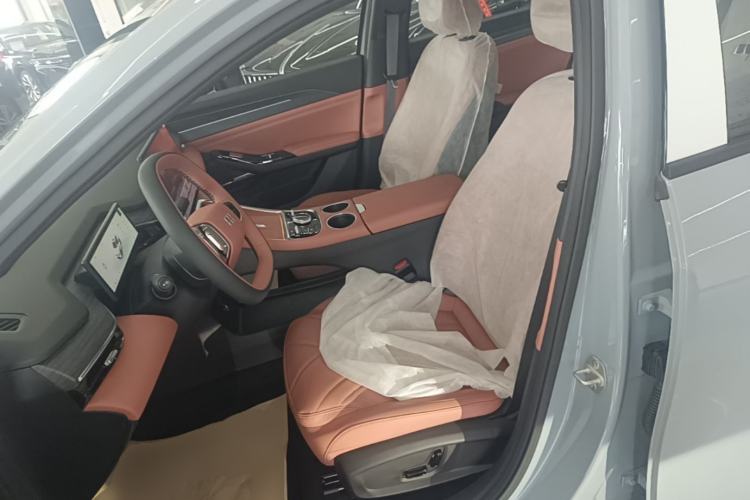 Used Geely Galaxy L6 2025 EM-i 140km Explorer+ Edition Left Front Seat
