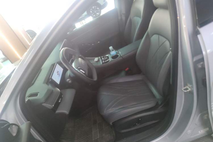 Used Geely Galaxy L6 2025 EM-i 140km Starship Edition Left Front Seat