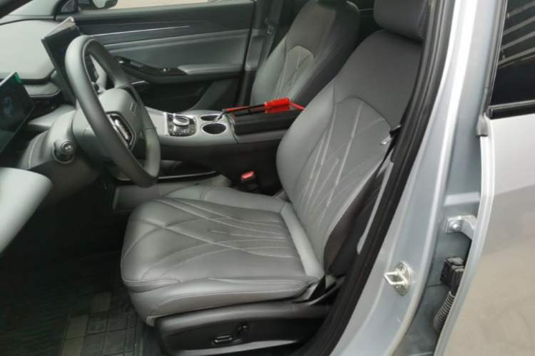 Used Geely Galaxy L6 2025 EM-i 140km Starship Edition Left Front Seat