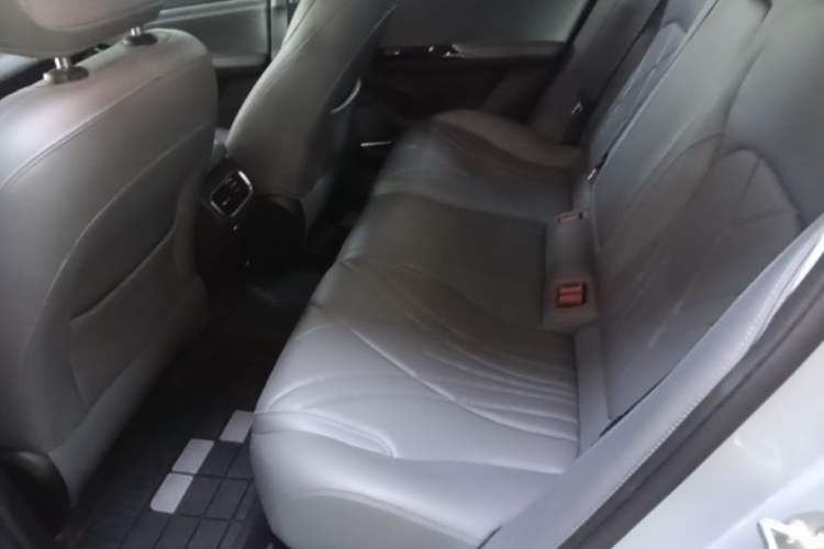Used Geely Galaxy L6 2025 EM-i 140km Starship Edition Left Rear Seat