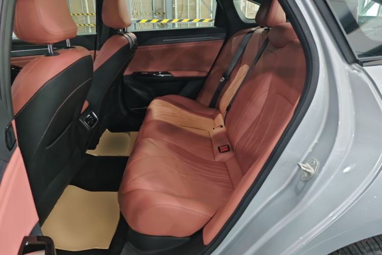Used Geely Galaxy L6 2025 EM-i 140km Explorer+ Edition Left Rear Seat