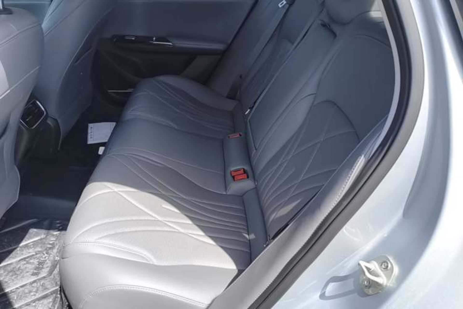 Used Geely Galaxy L6 2025 EM-i 140km Starship Edition Left Rear Seat