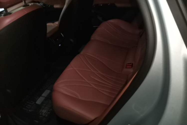 Used Geely Galaxy L6 2025 EM-i 140km Starship Edition Left Rear Seat