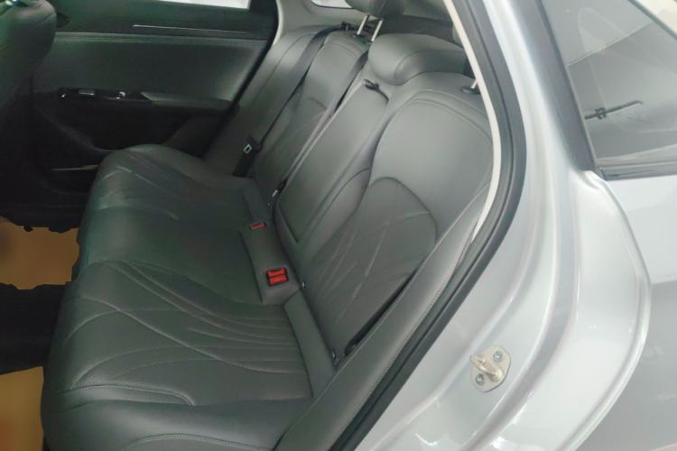 Used Geely Galaxy L6 2025 EM-i 140km Starship Edition Left Rear Seat