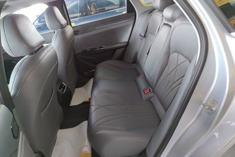 Used Geely Galaxy L6 2025 EM-i 140km Starship Edition Left Rear Seat