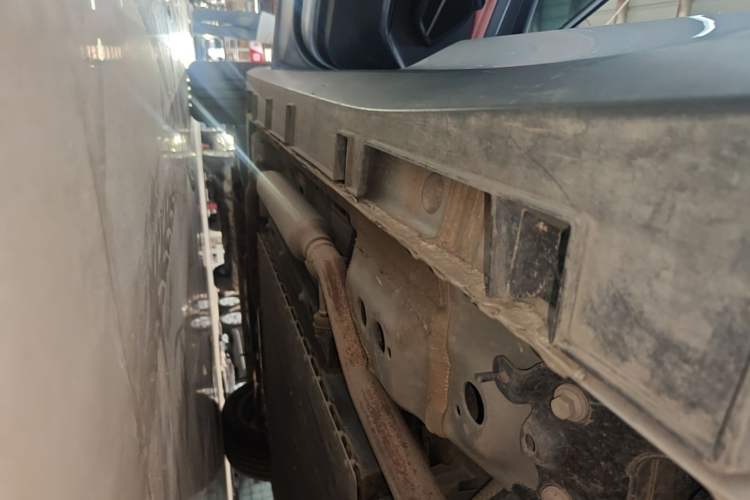 Used Geely Galaxy L6 2025 EM-i 140km Explorer+ Edition Left Side Sill