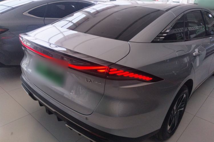 Used Geely Galaxy L6 2025 EM-i 140km Starship Edition Rear