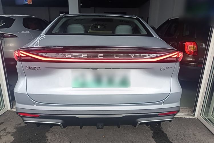 Used Geely Galaxy L6 2025 EM-i 140km Starship Edition Rear