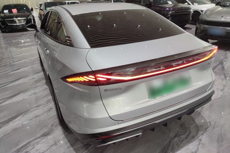 Used Geely Galaxy L6 2025 EM-i 60km Launch Edition Rear Left 45 Deg