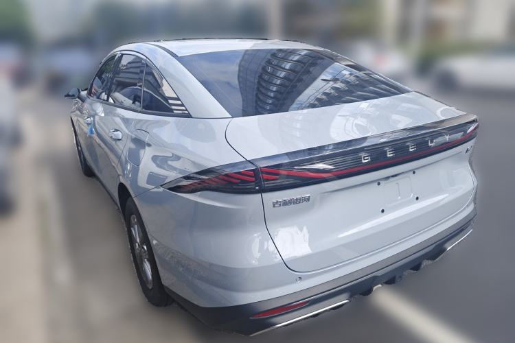 Used Geely Galaxy L6 2025 EM-i 60km Launch Edition Rear Left 45 Deg