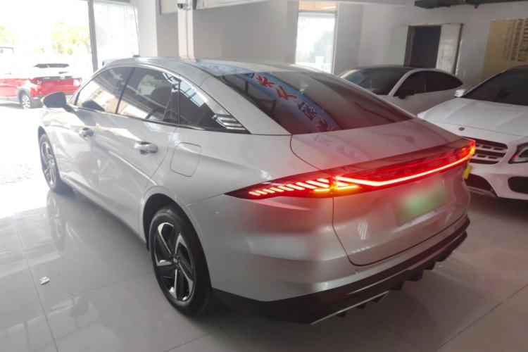 Used Geely Galaxy L6 2025 EM-i 140km Starship Edition Rear Left 45 Deg