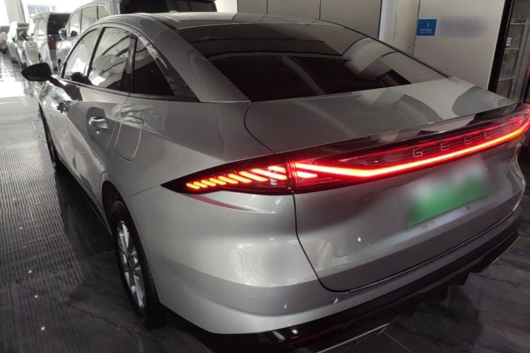 Used Geely Galaxy L6 2025 EM-i 60km Launch Edition Rear Left 45 Deg