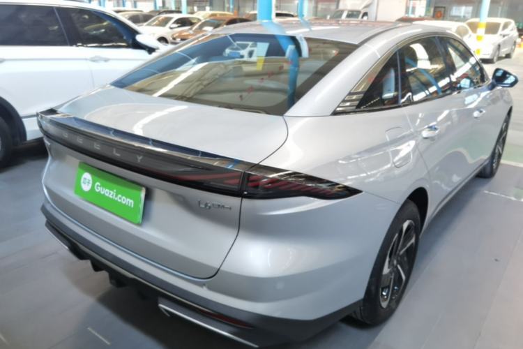 Used Geely Galaxy L6 2025 EM-i 140km Starship Edition Rear Right 45 Deg