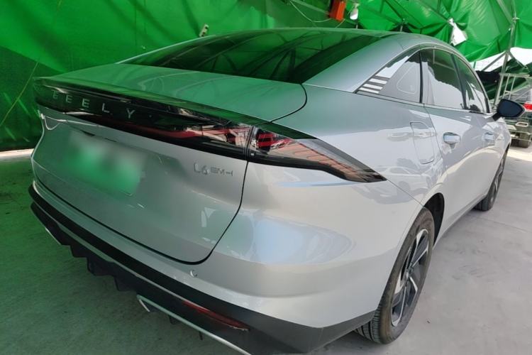 Used Geely Galaxy L6 2025 EM-i 140km Starship Edition Rear Right 45 Deg