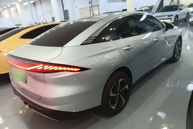 Used Geely Galaxy L6 2025 EM-i 140km Starship Edition Rear Right 45 Deg