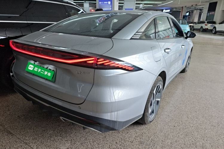 Used Geely Galaxy L6 2025 EM-i 140km Starship Edition Rear Right 45 Deg