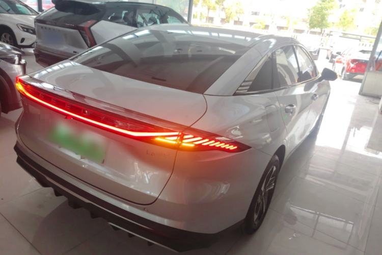Used Geely Galaxy L6 2025 EM-i 140km Starship Edition Rear Right 45 Deg
