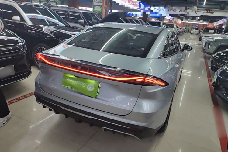 Used Geely Galaxy L6 2025 EM-i 140km Starship Edition Rear Right 45 Deg