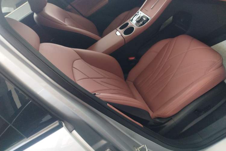 Used Geely Galaxy L6 2025 EM-i 140km Starship Edition Right Front Seat