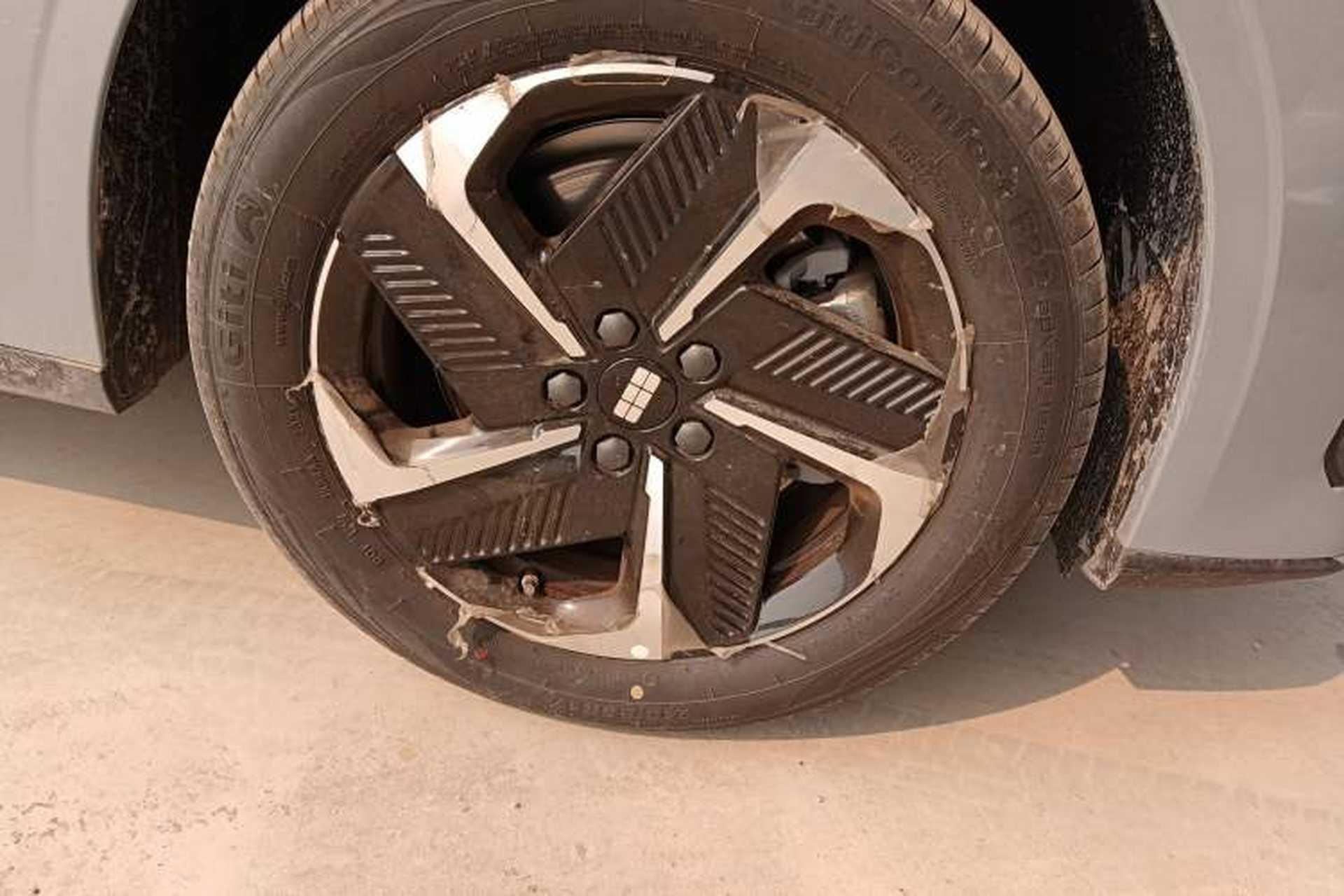 Used Geely Galaxy L6 2025 EM-i 140km Explorer+ Edition Right Front Wheel Hub
