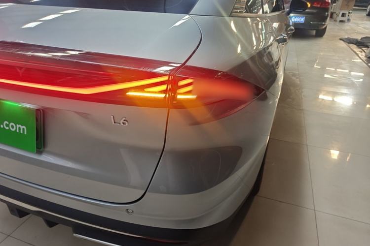 Used Geely Galaxy L6 2025 EM-i 140km Explorer+ Edition Right Rear Taillight