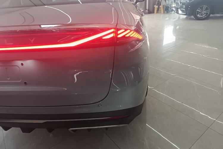 Used Geely Galaxy L6 2025 EM-i 140km Explorer+ Edition Right Rear Taillight