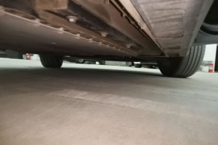 Used Geely Galaxy L6 2025 EM-i 140km Starship Edition Right Side Sill