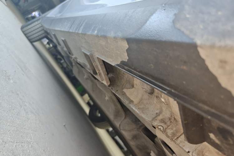 Used Geely Galaxy L6 2025 EM-i 60km Launch Edition Right Side Sill