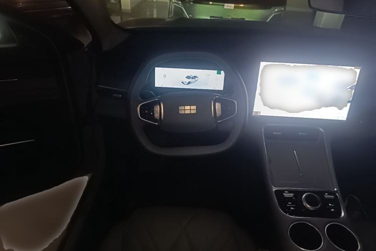 Used Geely Galaxy L6 2025 EM-i 140km Explorer+ Edition Steering Wheel