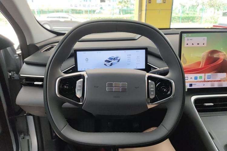 Used Geely Galaxy L6 2025 EM-i 140km Starship Edition Steering Wheel