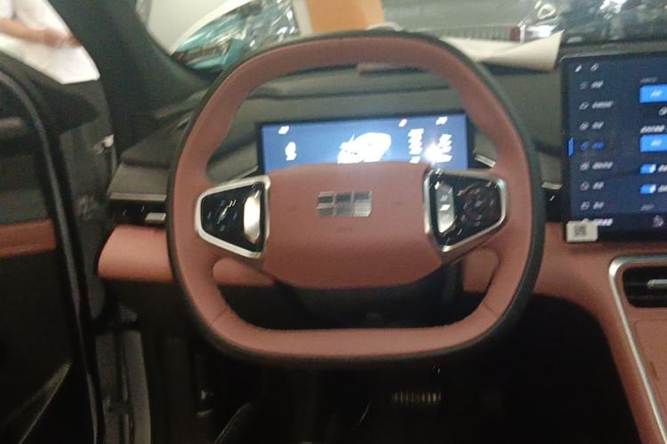 Used Geely Galaxy L6 2025 EM-i 140km Explorer+ Edition Steering Wheel