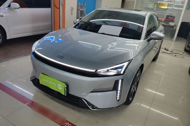 Used Geely Galaxy L6 2025 EM-i 140km Starship Edition